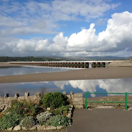 3 Bed In Arnside And Silverdale 90531 펜션 *