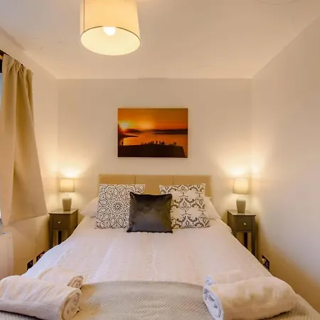 3 Bed In Carnforth Oc-90531 *